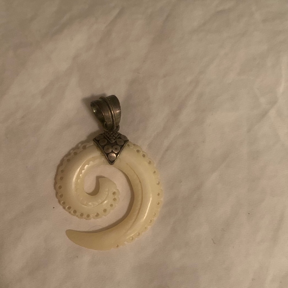 Māori Koru ( Spiral ) Pendant